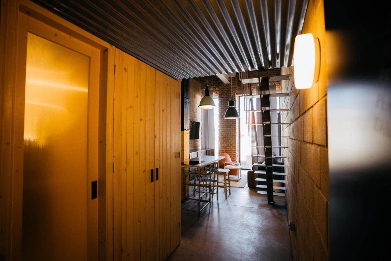 Smaltovna Lofty Apartment Lucenec Luaran gambar