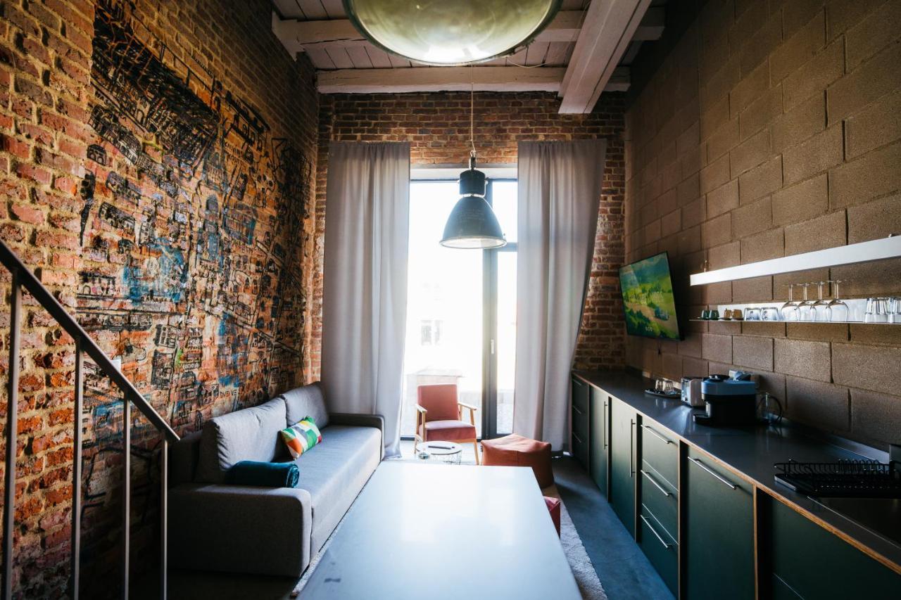 Smaltovna Lofty Apartment Lucenec Luaran gambar