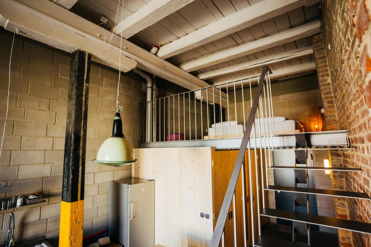 Smaltovna Lofty Apartment Lucenec Luaran gambar