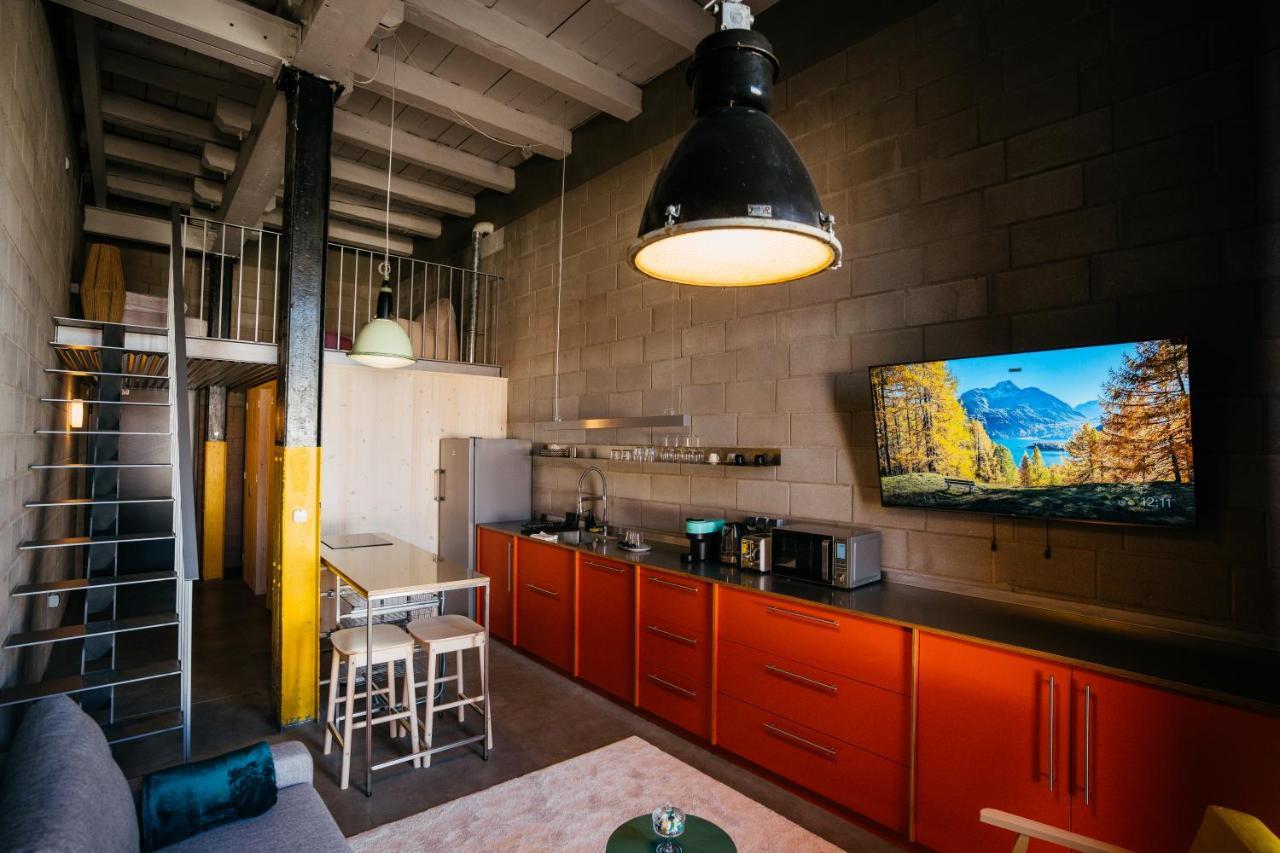 Smaltovna Lofty Apartment Lucenec Luaran gambar
