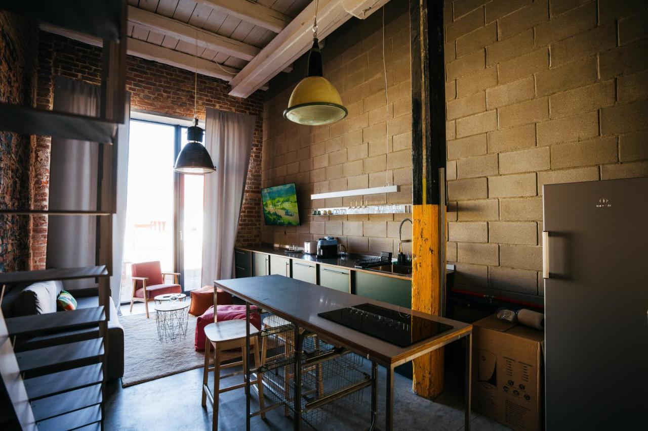 Smaltovna Lofty Apartment Lucenec Luaran gambar