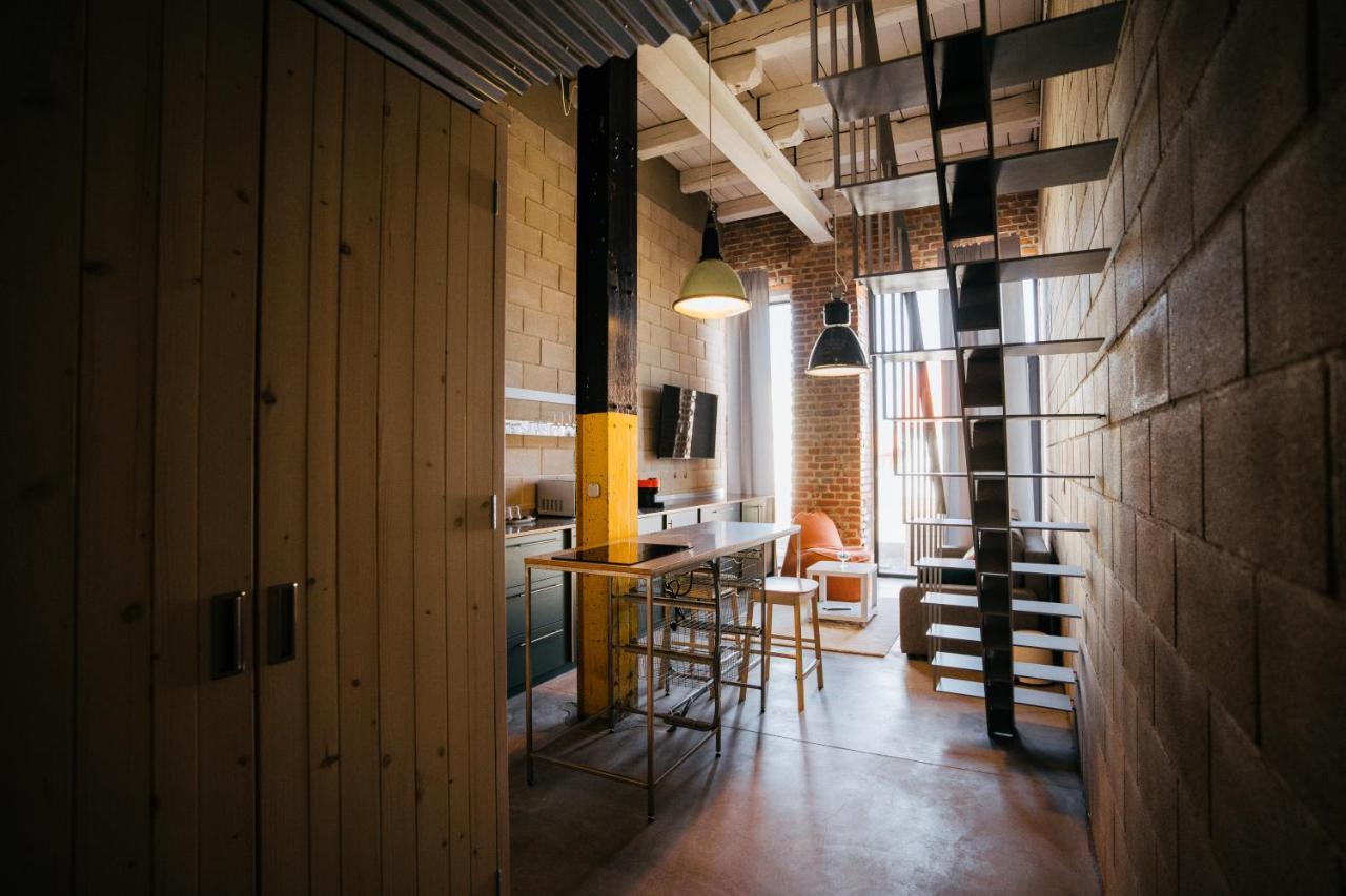 Smaltovna Lofty Apartment Lucenec Luaran gambar